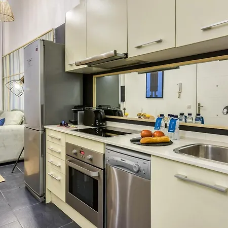 Sweett - Gothic Apartment